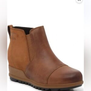 Sorel Evie size 7 Pull On Boots